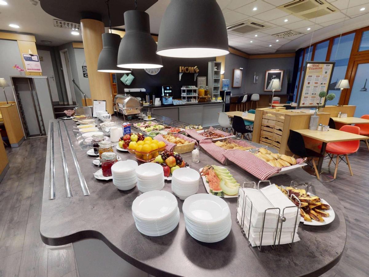 Ibis Bratislava Centrum Ngoại thất bức ảnh
