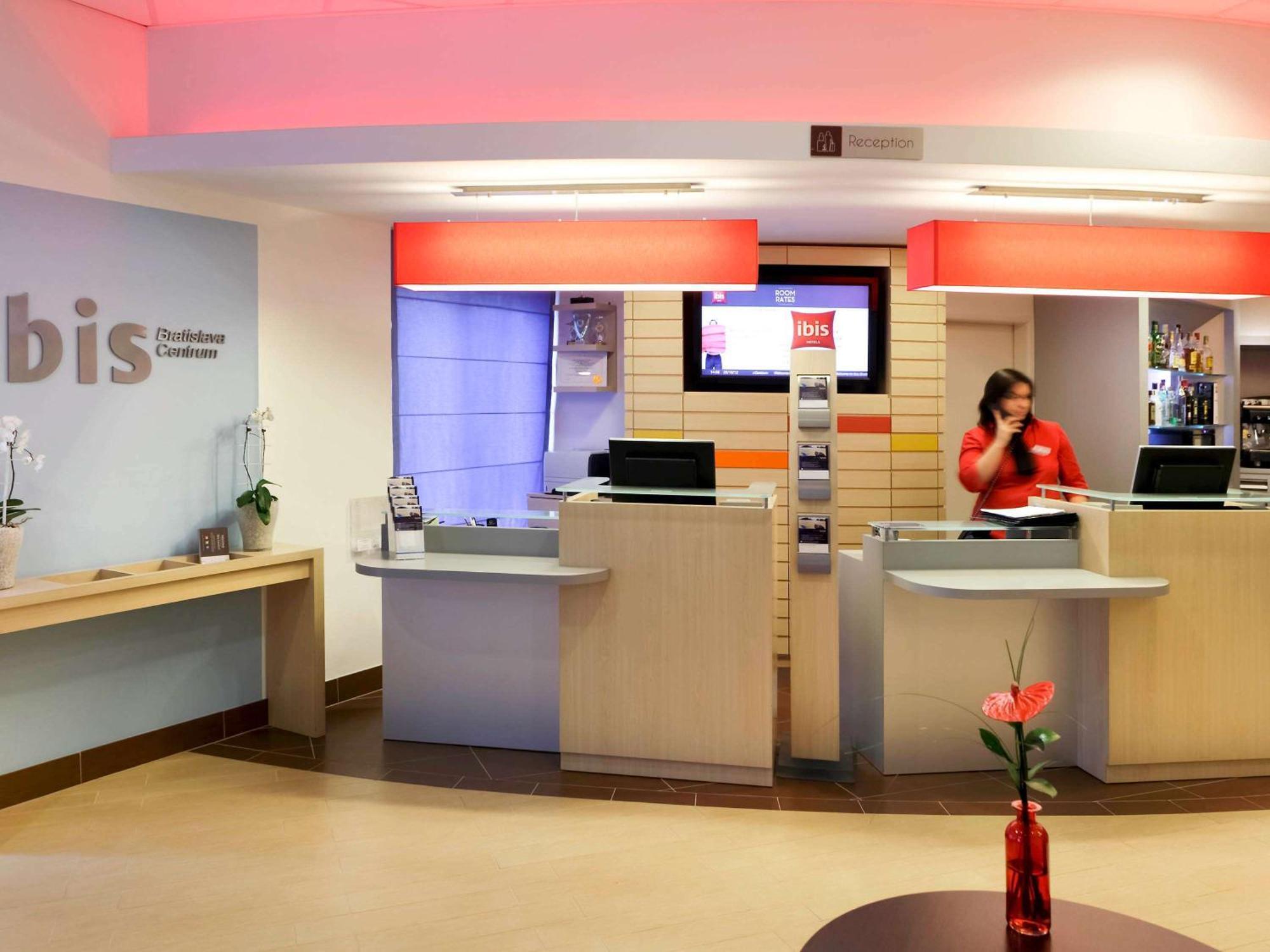 Ibis Bratislava Centrum Ngoại thất bức ảnh